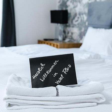 Hotel Flora Waldstetten  Екстер'єр фото